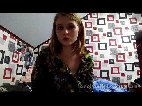 ❤️ Nwa akwụkwọ na-acha odo odo si Rọshịa na-enwe mmasị na nnukwu dicks. na%ig.ladyxxxporno.ru